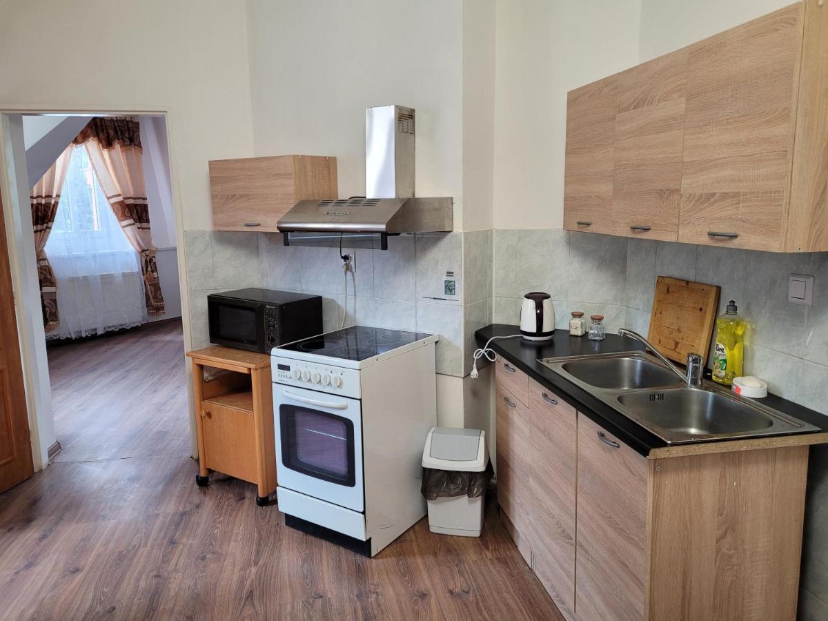 Studentska Apartments Karlovy Vary Ngoại thất bức ảnh